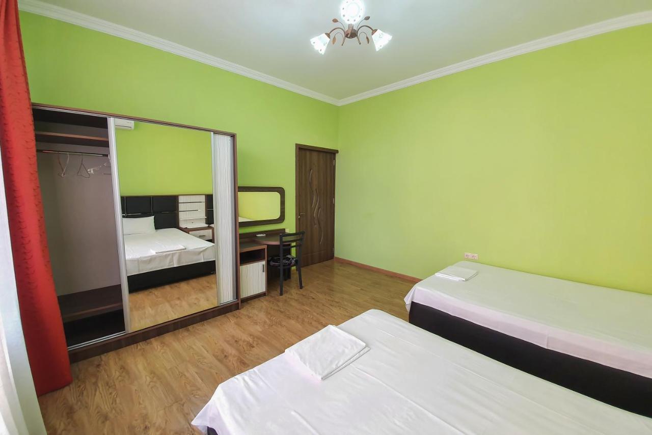 Apartments Residence Batumi Eksteriør billede