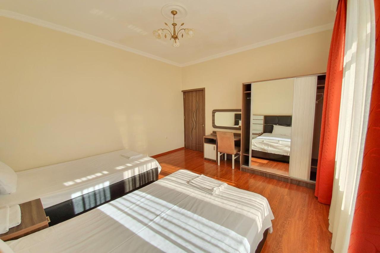 Apartments Residence Batumi Eksteriør billede